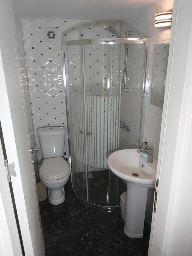 Compact Home Никосия Экстерьер фото
