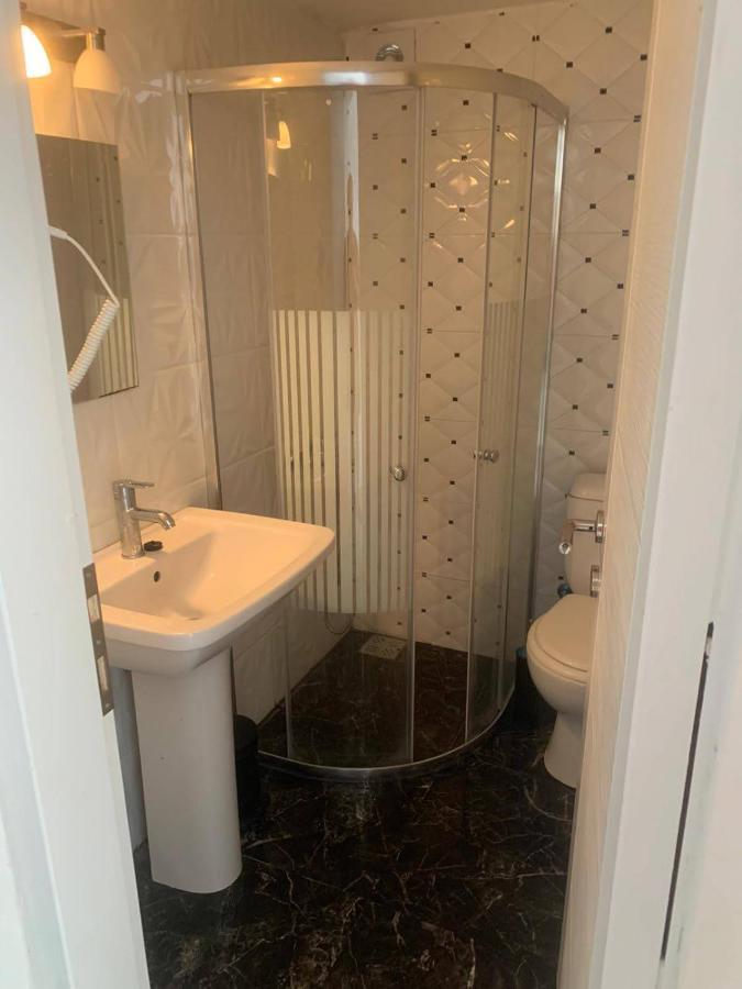Compact Home Никосия Экстерьер фото